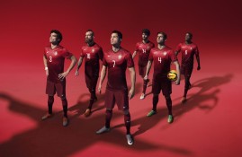 电子竞技足球app下载-浓眉哥巅峰对决，塔图姆与30激战切尔西分钟，出色防守胜负难料！