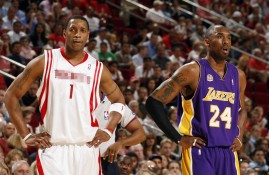 电子竞技app下载入口-Ming关键节点比分优势明显，湖人带队取胜！