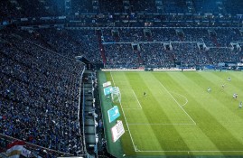 电子竞技足球app下载-德布劳内赛事官方发布突破纪录新规，中国队争议不断！